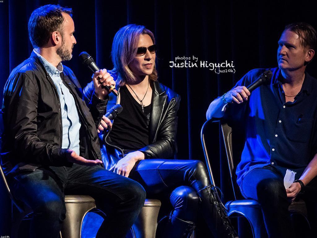 សំណួរ និង សំណេីរ: ការយល់ដឹងនិងការទទួលស្គាល់